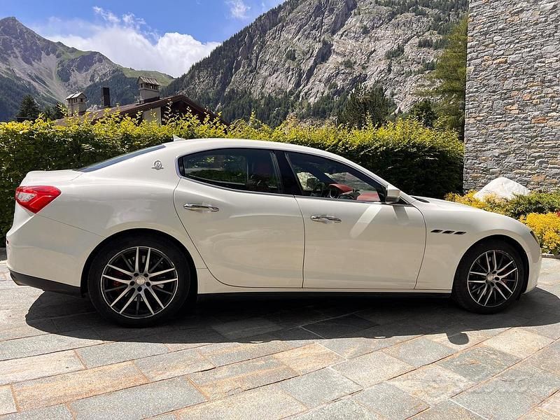 Usata Maserati Ghibli 410 CV (301 kW) 2017 Coupé