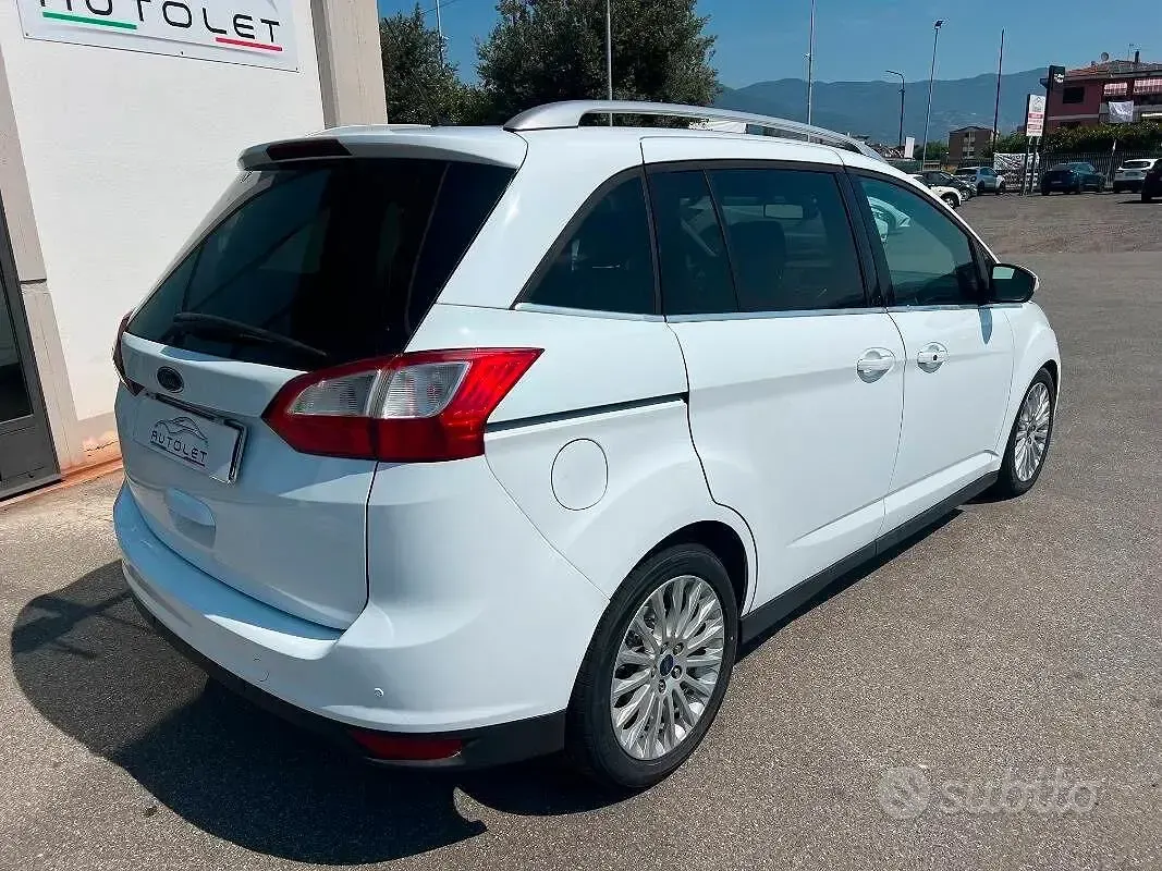 Usata Ford Grand C-Max 116 CV (85 kW) 2012 Bianco Monovolume