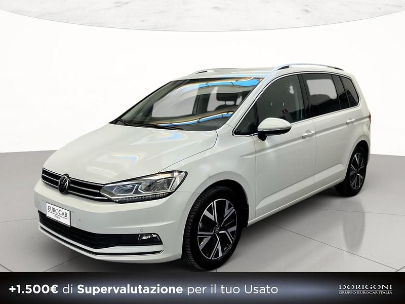 Usata VW Touran Executive 150 CV (110 kW) 2021 Pure white Monovolume