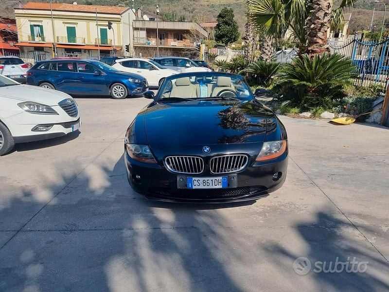 Usata BMW Z4 Sport Line 192 CV (141 kW) 2005 Nero Cabrio