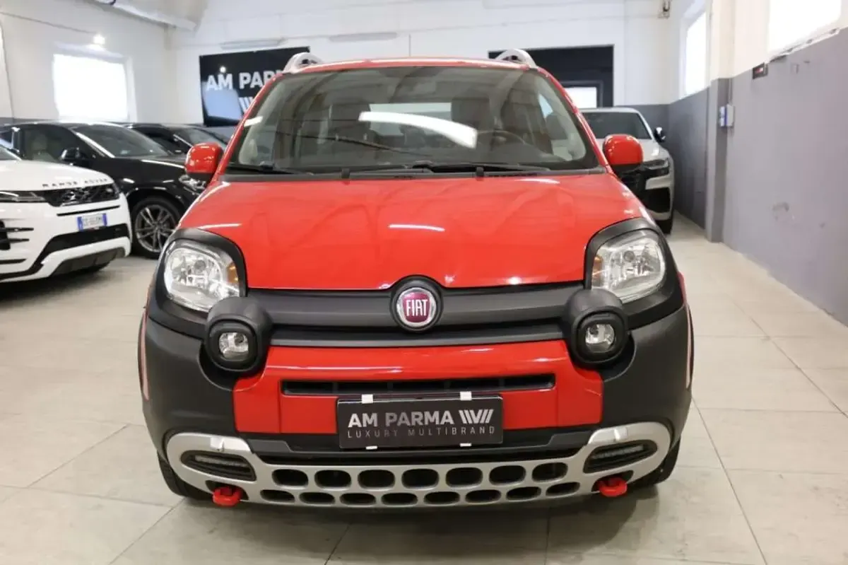 Usata Fiat Panda Cross Cross 90 CV (66 kW) 2018 Rosso Utilitaria