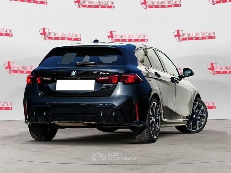 Usata BMW 120 M Sport 150 CV (110 kW) 2025 Nero Utilitaria