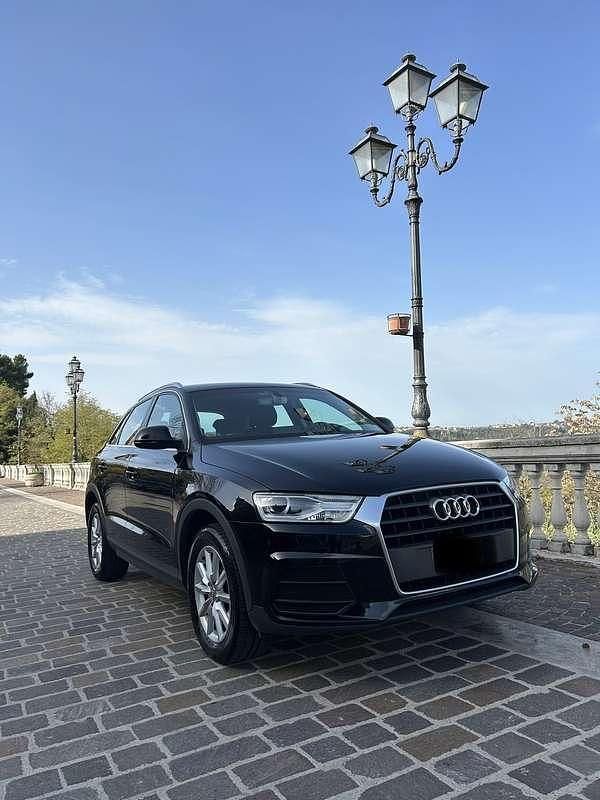 Usata Audi Q3 Business 120 CV (88 kW) 2015 SUV