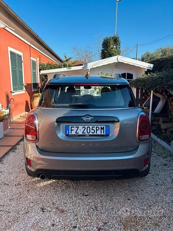 Usata Mini Countryman 136 CV (100 kW) 2019 Grigio SUV