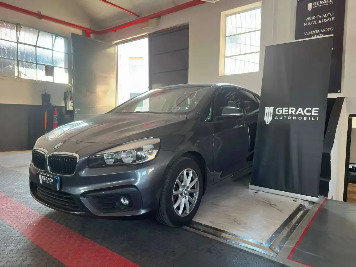 Usata BMW 218 Active Tourer 150 CV (110 kW) 2016 Grigio Monovolume