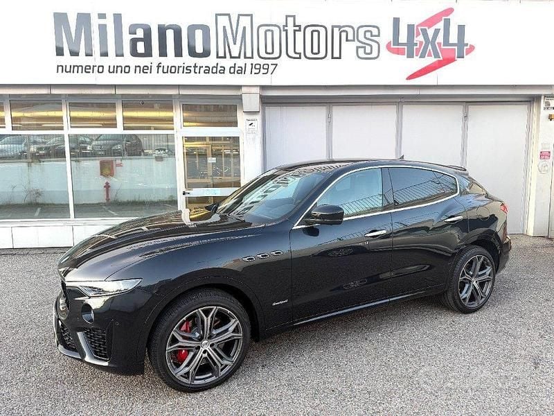 Usata Maserati Levante 275 CV (202 kW) 2020 Nero SUV
