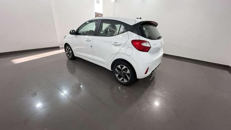 Nuova Hyundai i10 67 CV (49 kW) 2025 Bianco Utilitaria