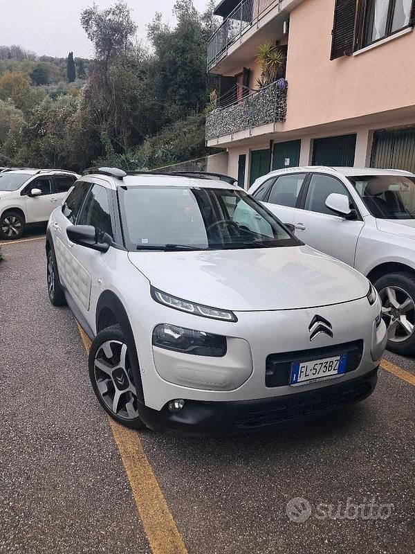 Usata Citroën C4 2017 Bianco Berlina