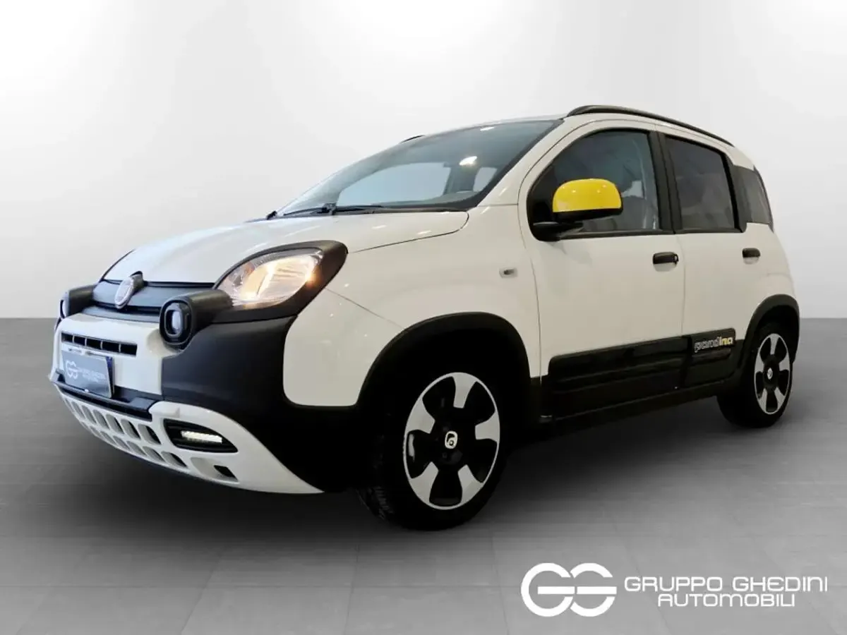 Usata Fiat Panda Cross Cross 70 CV (51 kW) 2025 Bianco Utilitaria