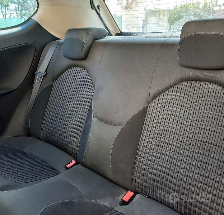 Usata Alfa Romeo MiTo 80 CV (58 kW) 2010 Bianco Utilitaria