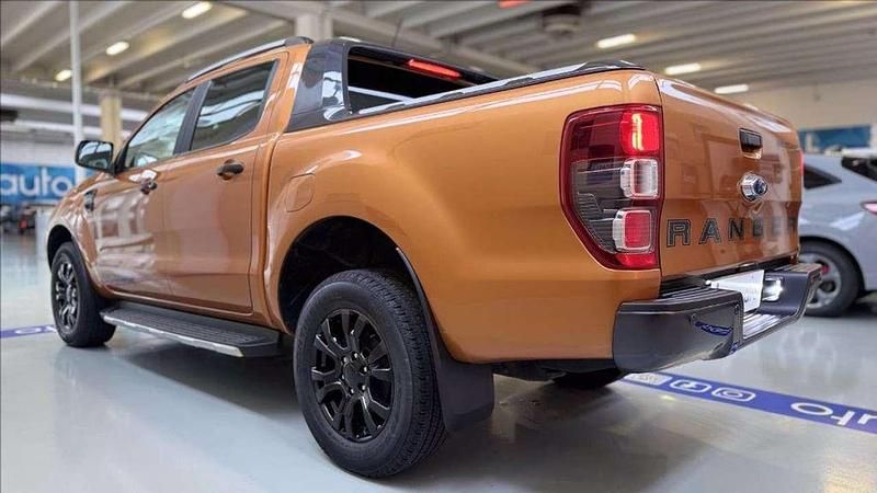 Usata Ford Ranger Wildtrack 213 CV (156 kW) 2022 Arancione Pick-up