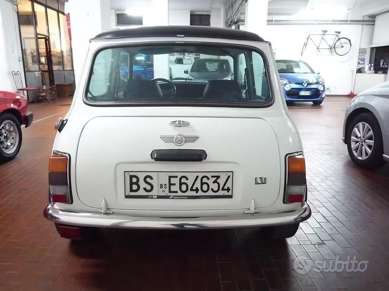 Usata Rover Mini 62 CV (45 kW) 1993 Bianco Berlina
