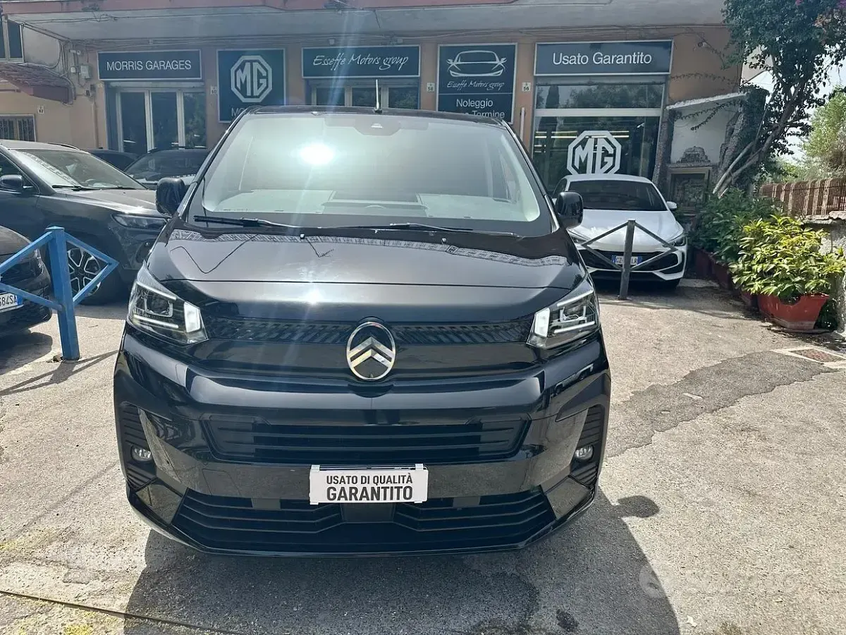 Usata Citroën Spacetourer Business Class 177 CV (130 kW) 2025 Nero Monovolume