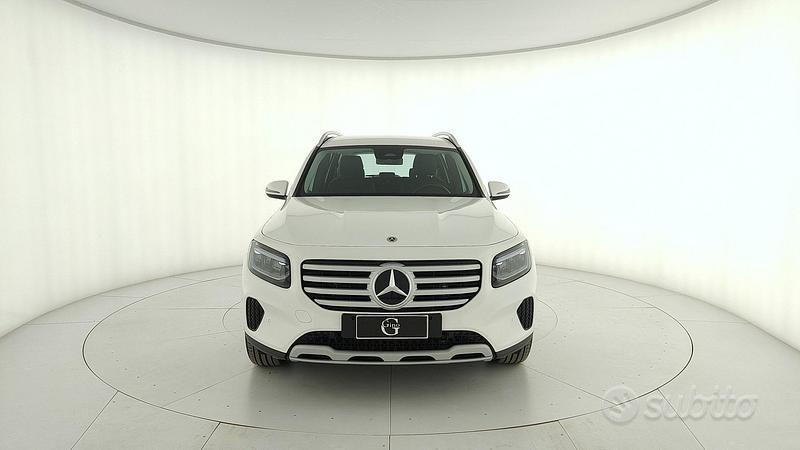 Usata Mercedes GLB180 Advanced 116 CV (85 kW) 2025 Bianco SUV