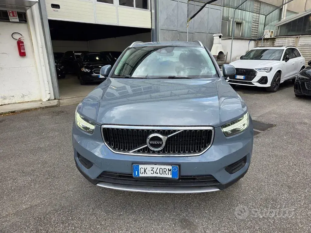 Usata Volvo XC40 Plus 197 CV (144 kW) 2022 Azzurro SUV