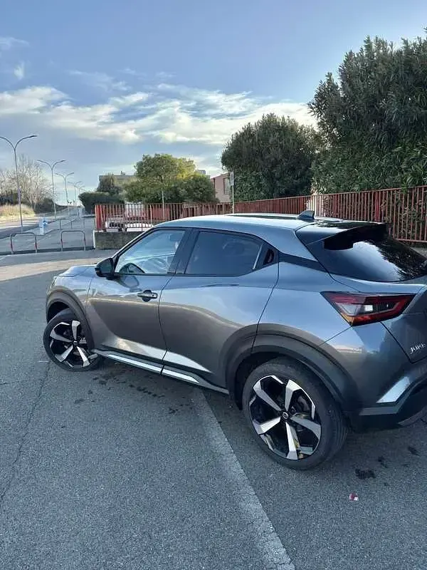Usata Nissan Juke N-Connecta 114 CV (83 kW) 2022 Grigio SUV