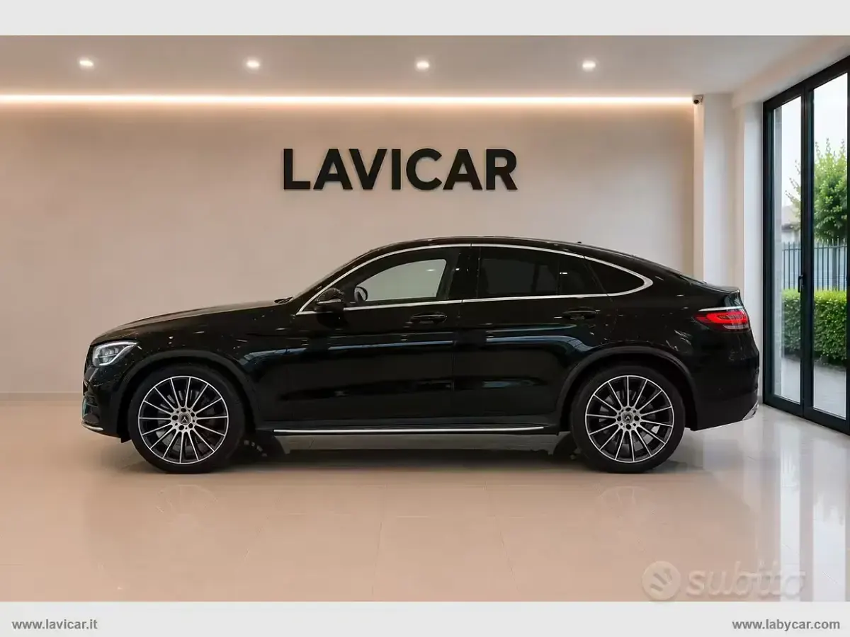 Usata Mercedes GLC220 Premium Plus 194 CV (142 kW) 2020 Nero SUV
