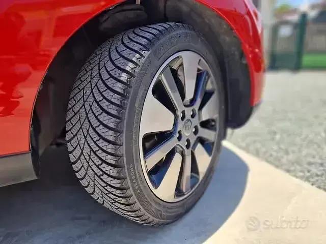 Usata Kia Soul 136 CV (100 kW) 2017 Rosso SUV