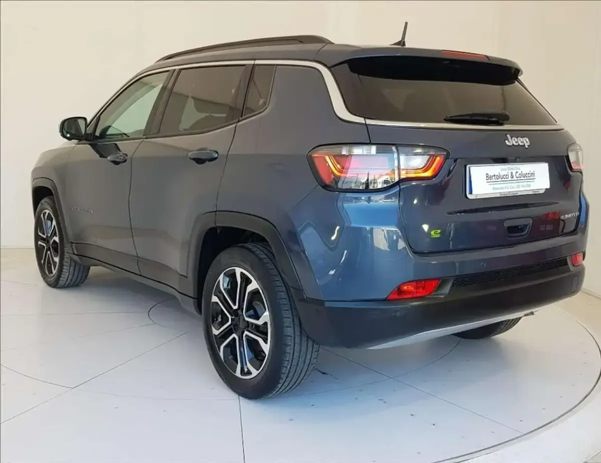 Usata Jeep Compass Limited 131 CV (96 kW) 2022 Grigio SUV