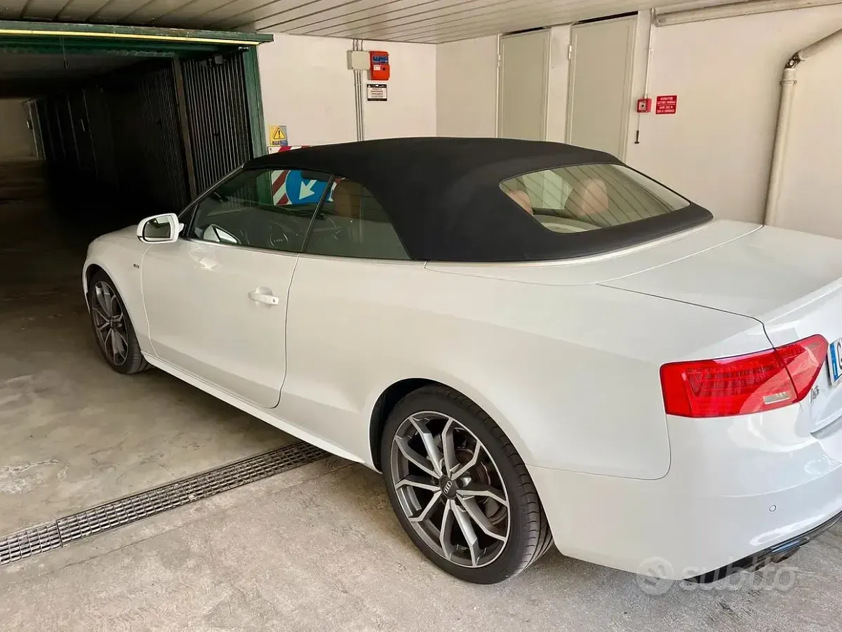 Usata Audi A5 Cabriolet Advanced 177 CV (130 kW) 2013 Bianco Cabrio