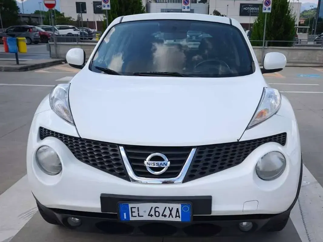 Usata Nissan Juke Acenta 110 CV (80 kW) 2012 Bianco SUV