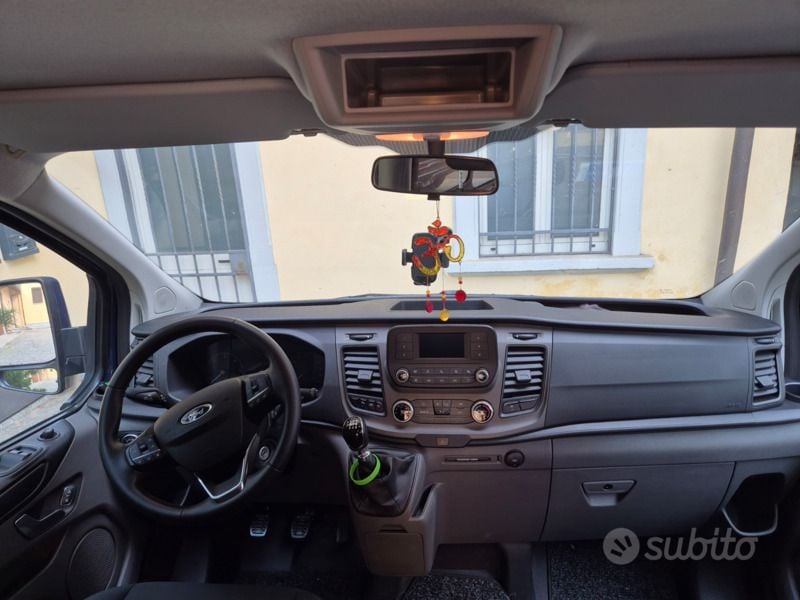 Usata Ford Transit Custom 136 CV (100 kW) 2023 Blu Station wagon