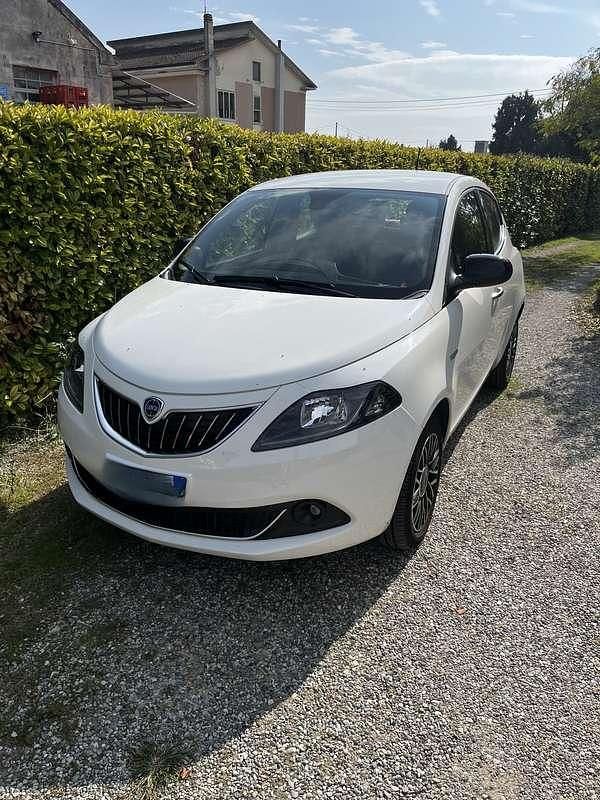 Usata Lancia Ypsilon S 69 CV (50 kW) 2024 Utilitaria