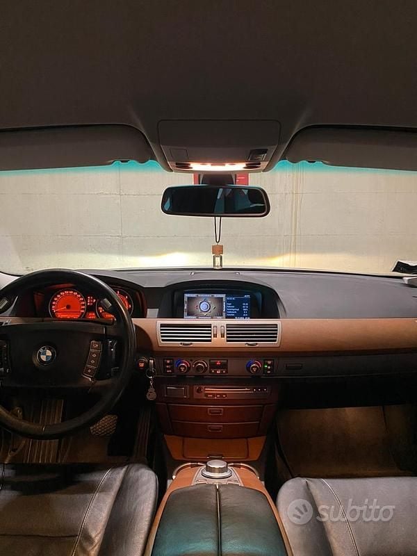 Usata BMW 730 245 CV (180 kW) 2007 Grigio Berlina