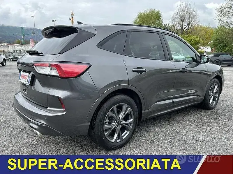 Occasion Ford Kuga ST-Line 120 PK (88 kW) 2024 Grijs SUV
