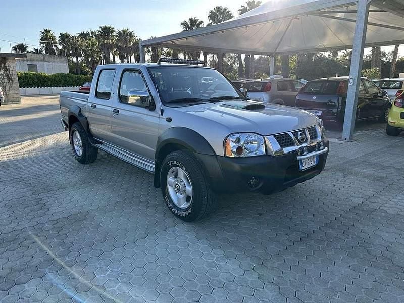 Usata Nissan Navara 131 CV (96 kW) 2002 Pick-up