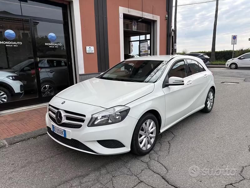 Usata Mercedes A160 Executive 89 CV (65 kW) 2015 Bianco Berlina
