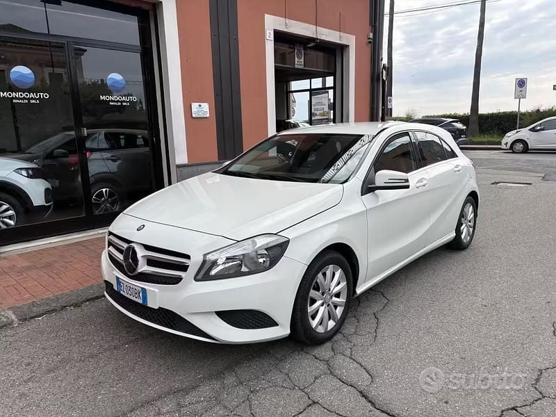 Occasion Mercedes A160 Executive 90 ch (66 kW) 2015 Blanc Berline
