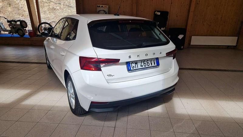 Usata Skoda Fabia Ambition 95 CV (69 kW) 2023 Bianco Utilitaria