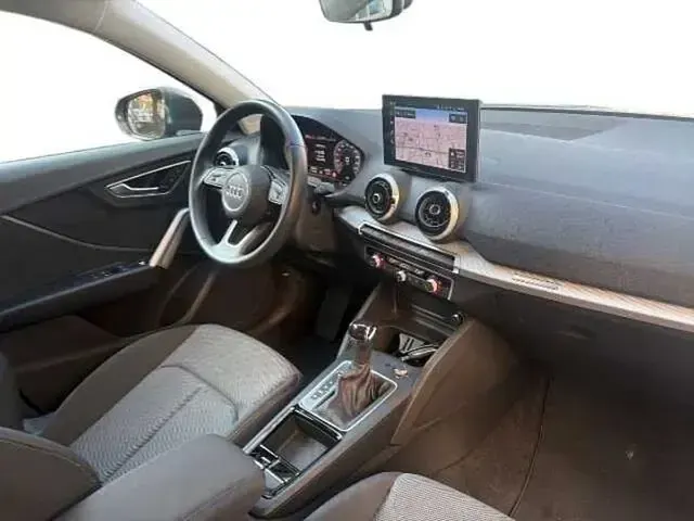 Usata Audi Q2 S-Line 150 CV (110 kW) 2025 Grigio SUV