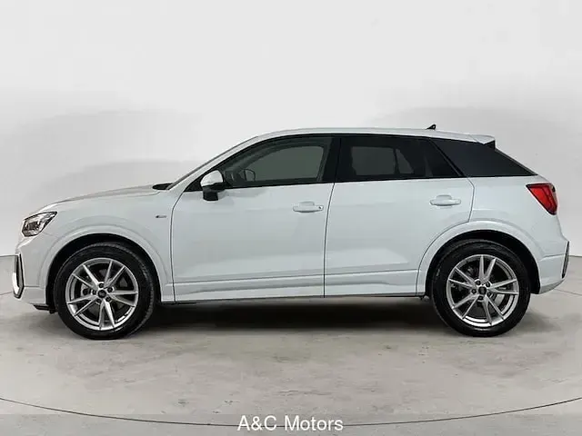 Usata Audi Q2 S-Line 150 CV (110 kW) 2025 Bianco SUV