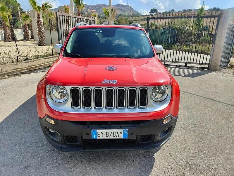 Usata Jeep Renegade Longitude 140 CV (102 kW) 2015 Arancione SUV