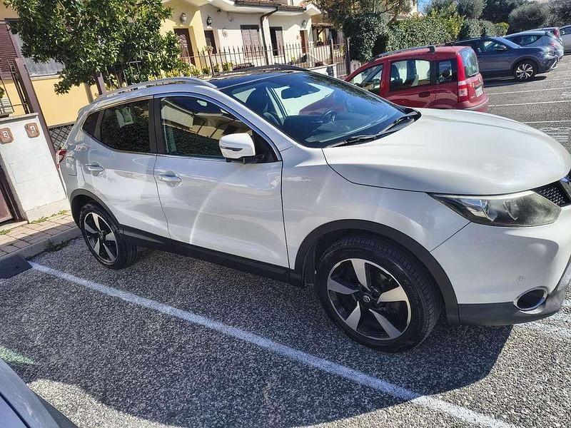 Usata Nissan Qashqai N-Connecta 131 CV (96 kW) 2016 SUV
