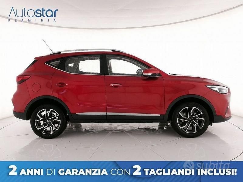 Usata MG ZS Luxury 111 CV (81 kW) 2021 Rosso SUV