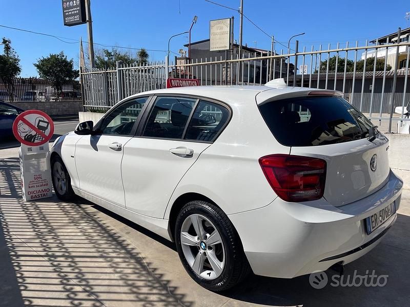 Usata BMW 118 Sport Line 143 CV (105 kW) 2013 Bianco Utilitaria