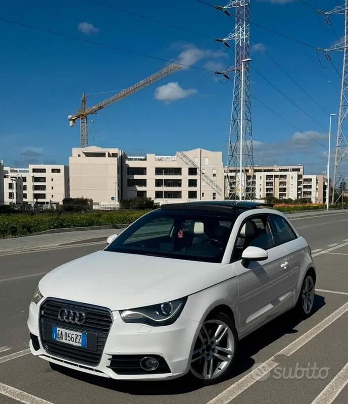 Bianco Usata 2011 Audi A1 Ambition Due volumi | 9000 € (Ottimo prezzo) - Immagine 1/4