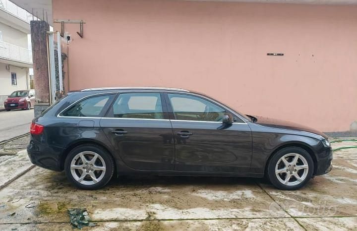 Usata Audi A4 Ambiente 170 CV (125 kW) 2010 Grigio Station wagon