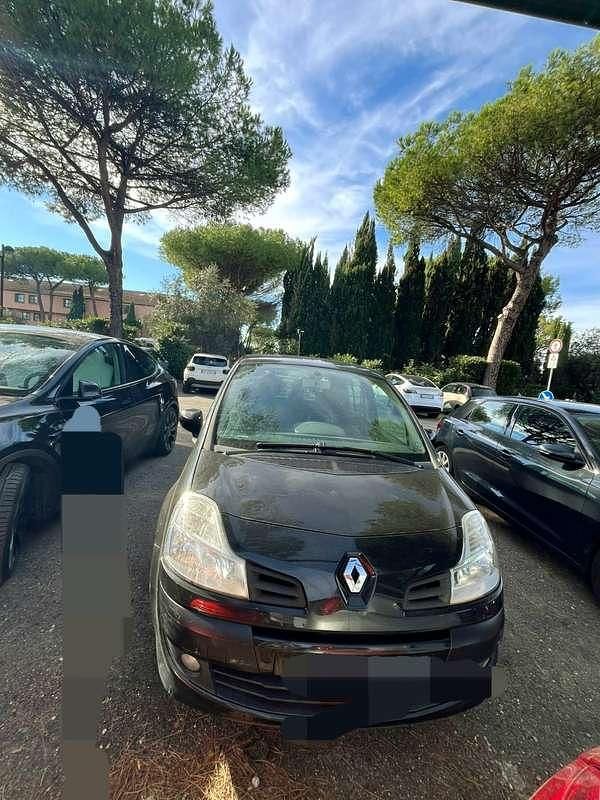 Usata Renault Modus 75 CV (55 kW) 2011 Monovolume