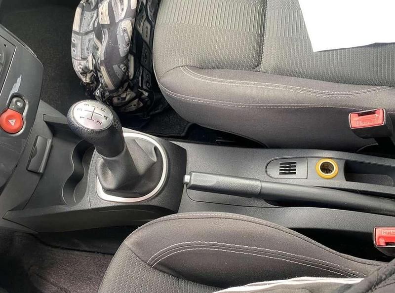 Usata Renault Clio II Dynamique 98 CV (72 kW) 2007 Nero Berlina