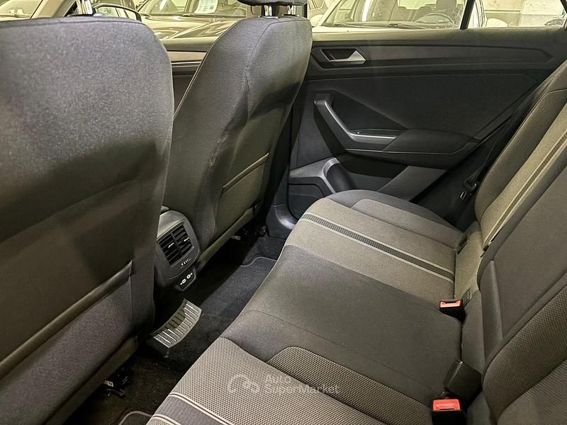 Usata VW T-Roc 150 CV (110 kW) 2021 Bianco SUV