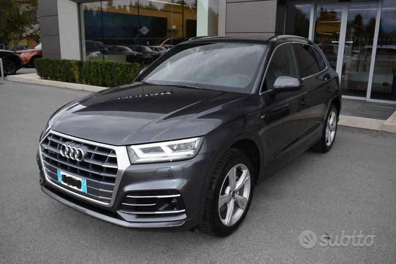 Grigio Usata 2020 Audi Q5 S-Line SUV | 38.500 € (Cara) - Immagine 1/4
