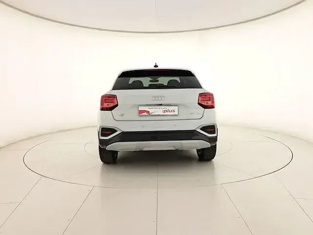 Usata Audi Q2 Advanced Plus 150 CV (110 kW) 2025 Bianco ghiacciaio metallizzato SUV
