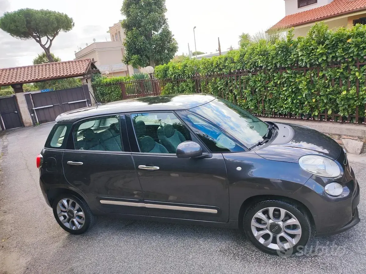 Usata Fiat 500L Lounge 85 CV (62 kW) 2014 Nero Monovolume