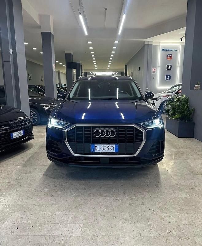 Usata Audi Q3 Business 150 CV (110 kW) 2022 Blu SUV