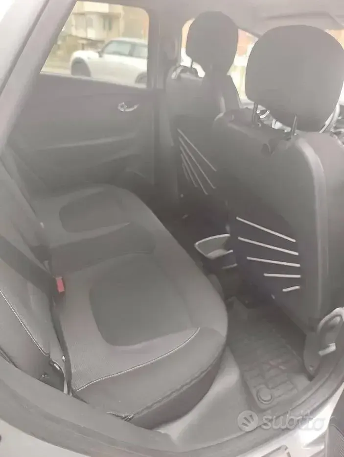 Usata Renault Captur 90 CV (66 kW) 2015 SUV