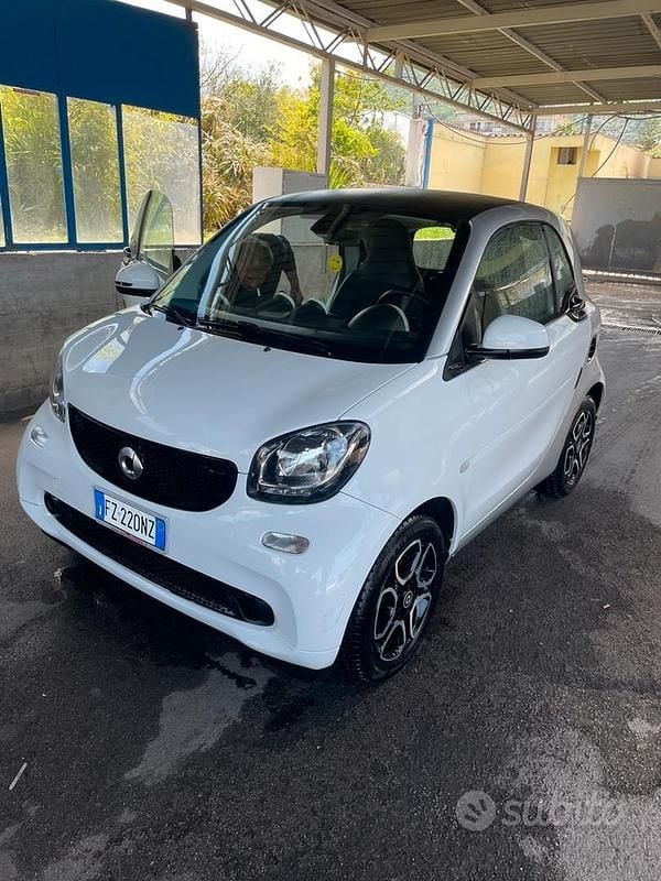 Usata 2019 Smart ForTwo Coupé Due volumi | 12.000 € (Super prezzo) - Immagine 1/4